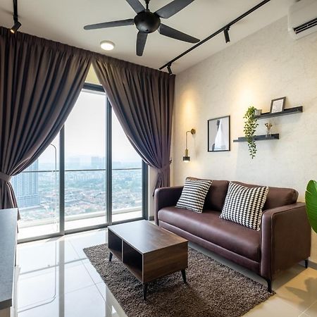 Contemporary United Point 6 Pax 现代风格 Desa Park & Mont Kiara Apartment กัวลาลัมเปอร์ ภายนอก รูปภาพ