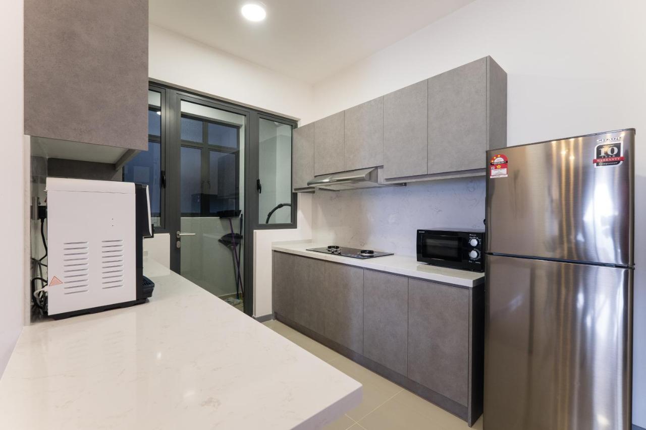 Contemporary United Point 6 Pax 现代风格 Desa Park & Mont Kiara Apartment กัวลาลัมเปอร์ ภายนอก รูปภาพ